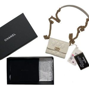 CHANEL White Caviar Quilted Boy Card Holder Shoulder Bag Wallet On Chain